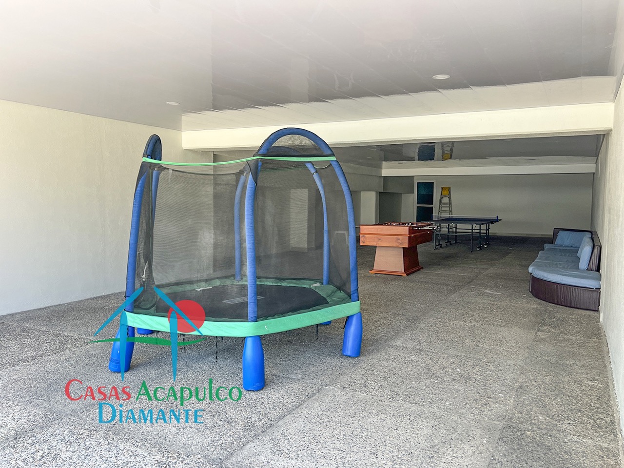 Acqualina Skylife - Salón de jóvenes 5